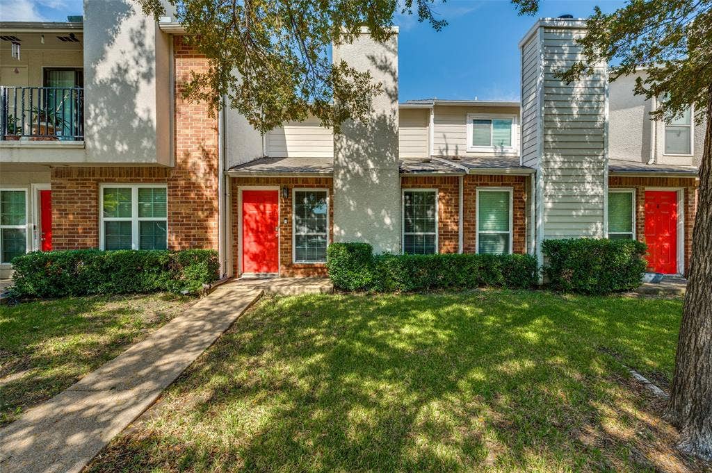 5505 Live Oak Street, #105, Dallas, TX 75206 5505 Live Oak - Tom Hughes Team