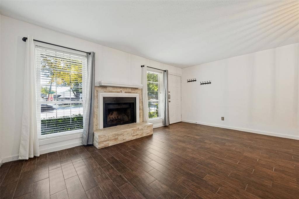 5505 Live Oak Street, #105, Dallas, TX 75206 5505 Live Oak - Tom Hughes Team
