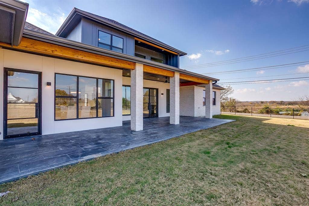 212 W Cottage Hill Parkway, Weston, TX 75009 212 W Cottage Hill Parkway, Weston, TX 75009