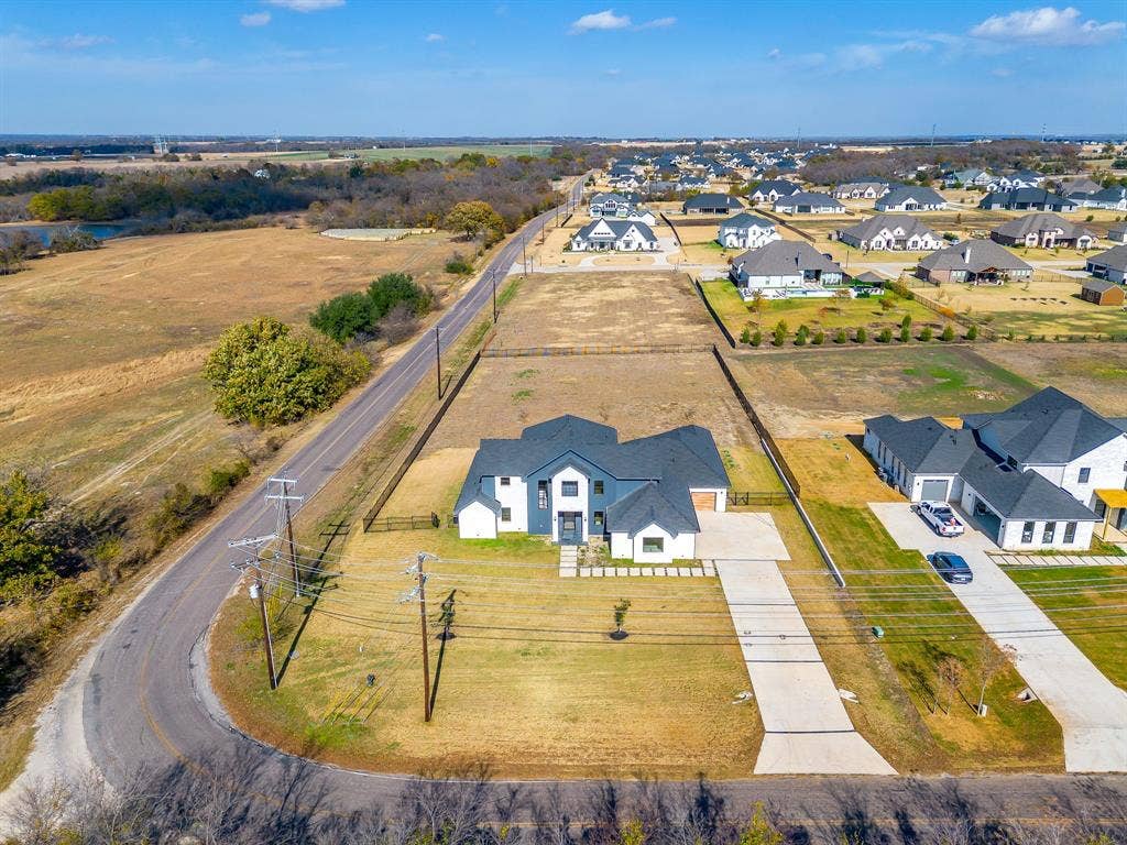212 W Cottage Hill Parkway, Weston, TX 75009 212 W Cottage Hill Parkway, Weston, TX 75009