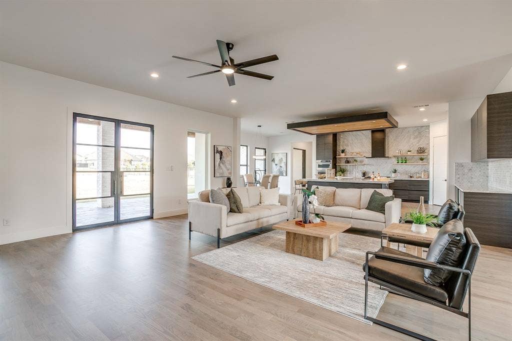 212 W Cottage Hill Parkway, Weston, TX 75009 212 W Cottage Hill Parkway, Weston, TX 75009
