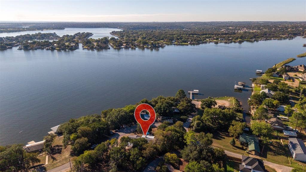 1118 Hidden Cove Trail, Granbury, TX 76049 1118 Hidden Cove Trail, Granbury, TX 76049