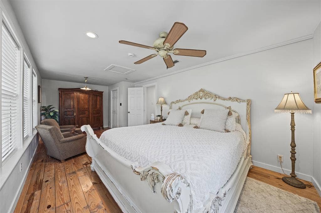 1118 Hidden Cove Trail, Granbury, TX 76049 1118 Hidden Cove Trail, Granbury, TX 76049