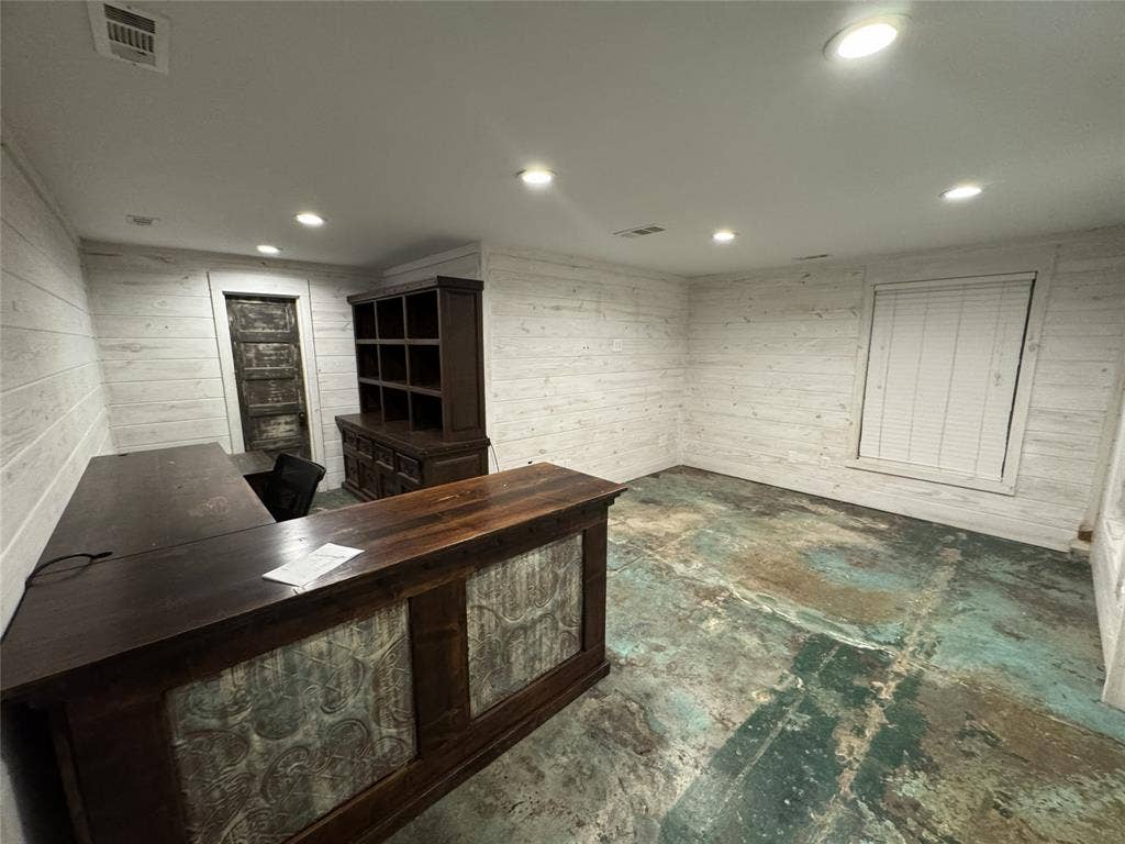 110 S Houston Avenue, #A, Denison, TX 75021 110 S Houston Avenue, #A, Denison, TX 75021