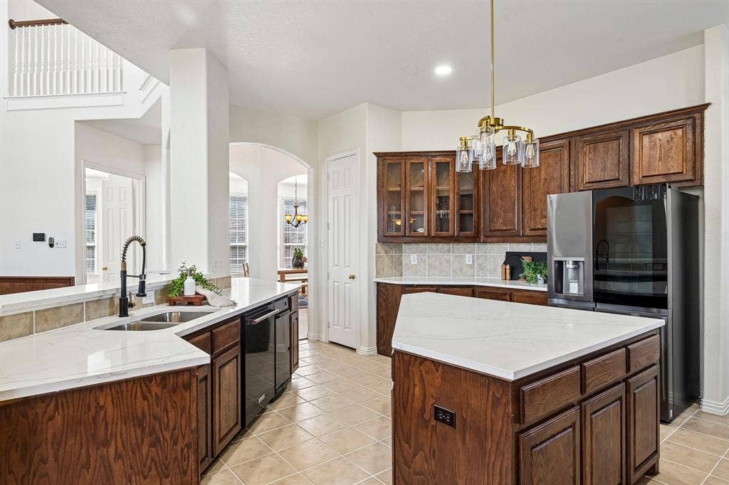810 Driftwood Drive, Murphy, TX 75094 810 Driftwood Drive, Murphy, TX 75094