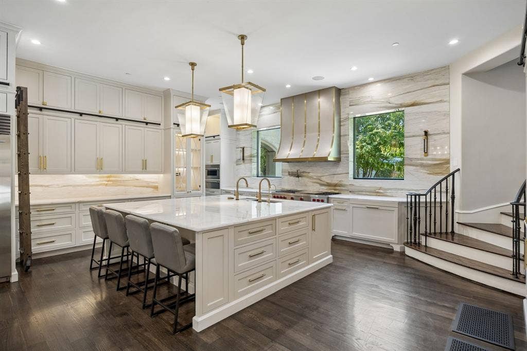 3548 Bryn Mawr Drive, University Park, TX 75225 3548 Bryn Mawr Drive, University Park, TX 75225