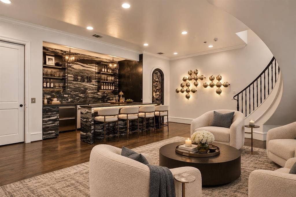 3548 Bryn Mawr Drive, University Park, TX 75225 3548 Bryn Mawr Drive, University Park, TX 75225