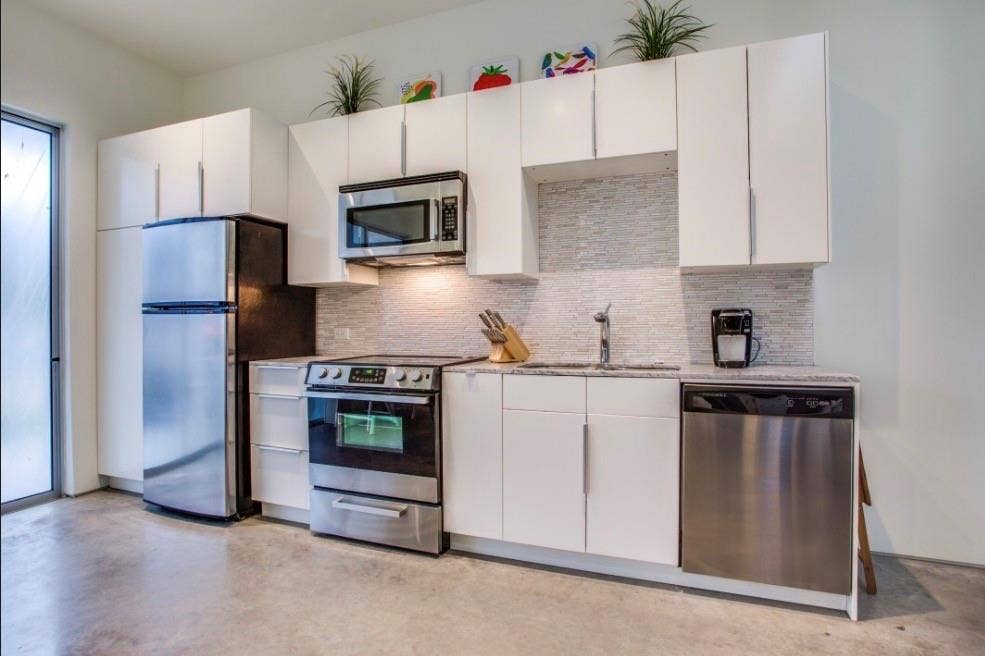 2300 N Carroll Ave, Dallas, TX 75204 2300 N Carroll Ave, Dallas, TX 75204