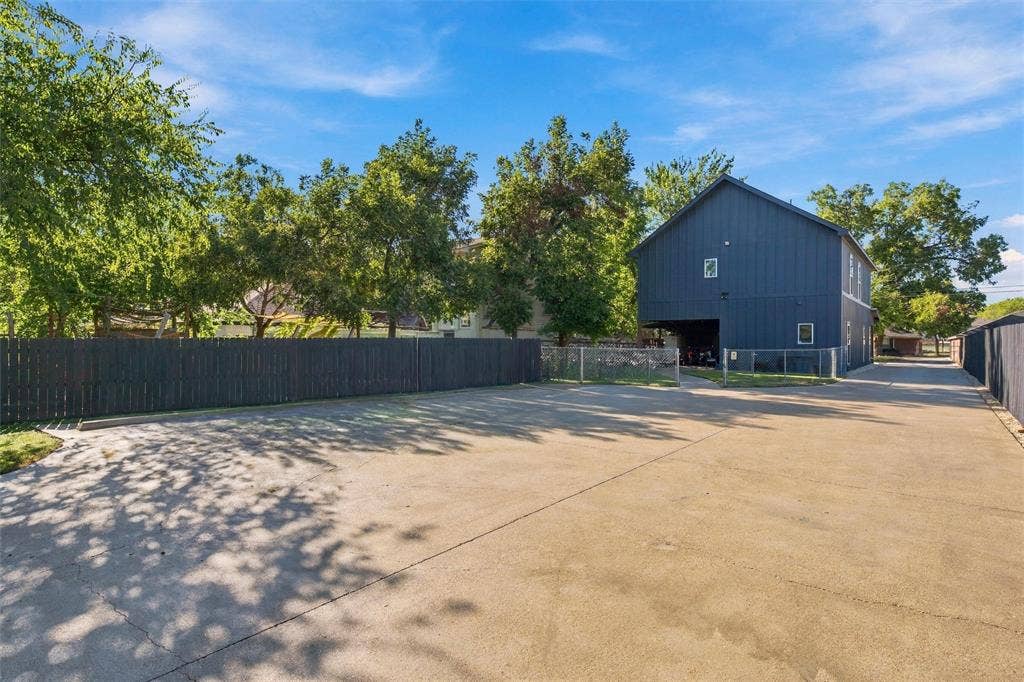 1302 Bagby Avenue, Waco, TX 76706 1302 Bagby Avenue, Waco, TX 76706