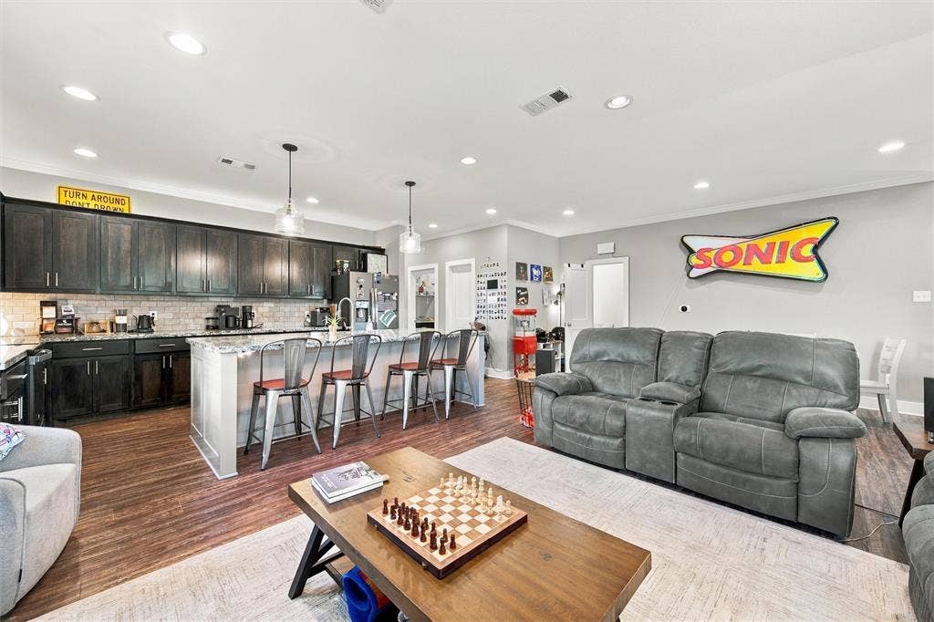 1302 Bagby Avenue, Waco, TX 76706 1302 Bagby Avenue, Waco, TX 76706