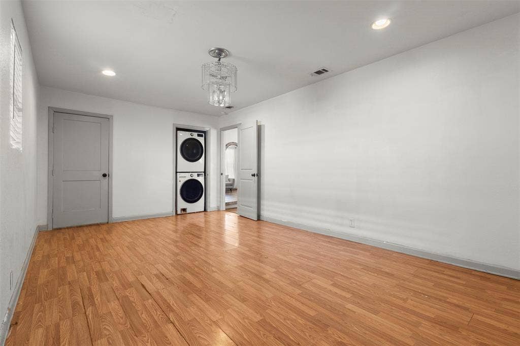 2006 Boyd Street, Dallas, TX 75224 2006 Boyd Street, Dallas, TX 75224