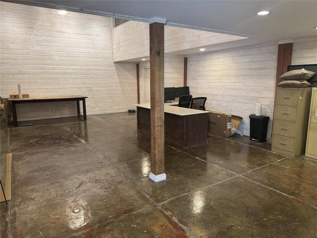 110 S Houston Avenue, #I, Denison, TX 75021