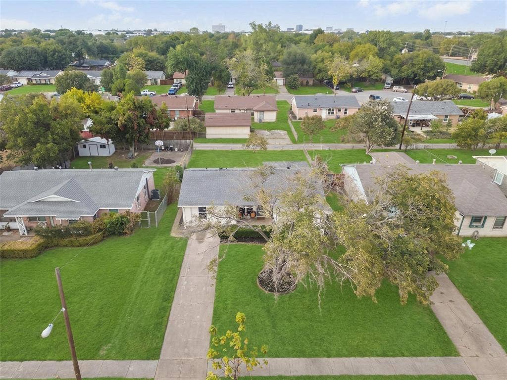 613 E Tyler Street, Richardson, TX 75081