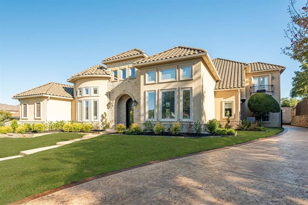 6649 Canyon Oaks Circle, Plano, TX 75024