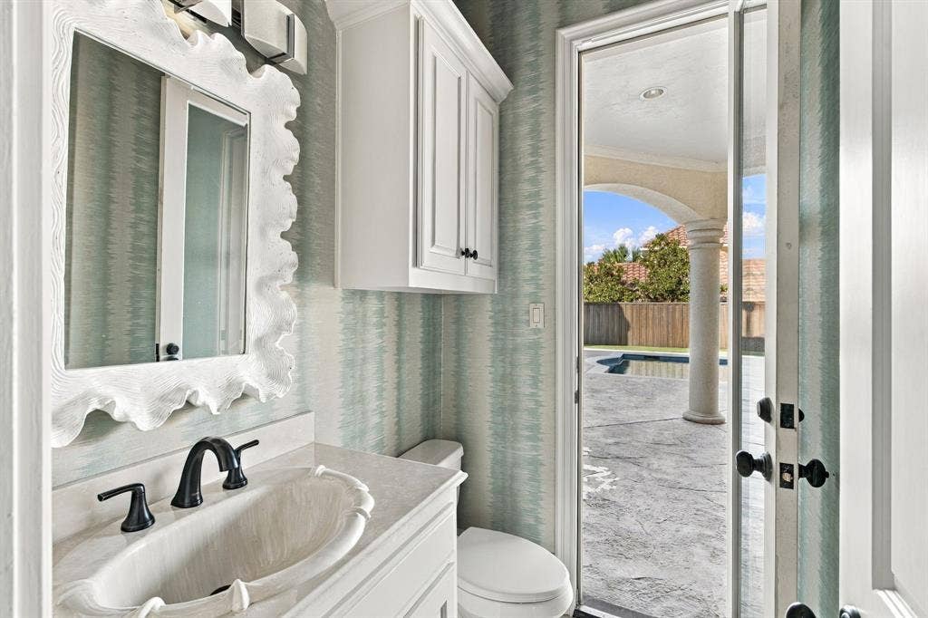 6649 Canyon Oaks Circle, Plano, TX 75024