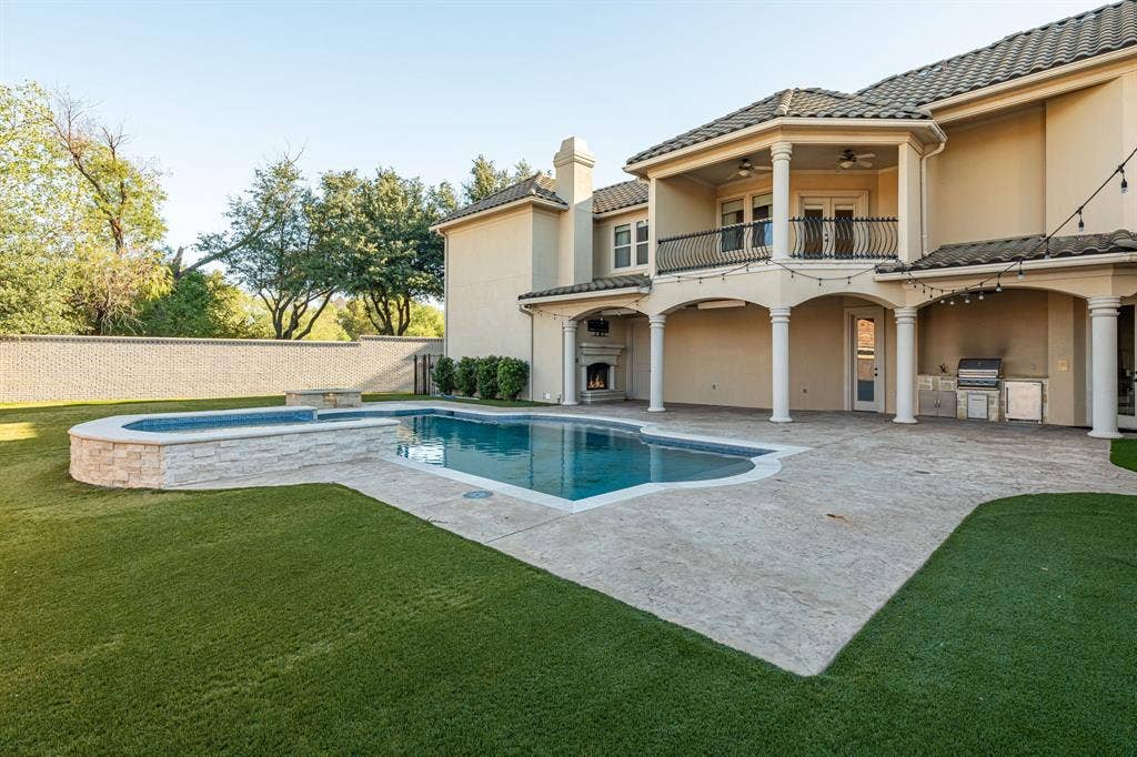 6649 Canyon Oaks Circle, Plano, TX 75024