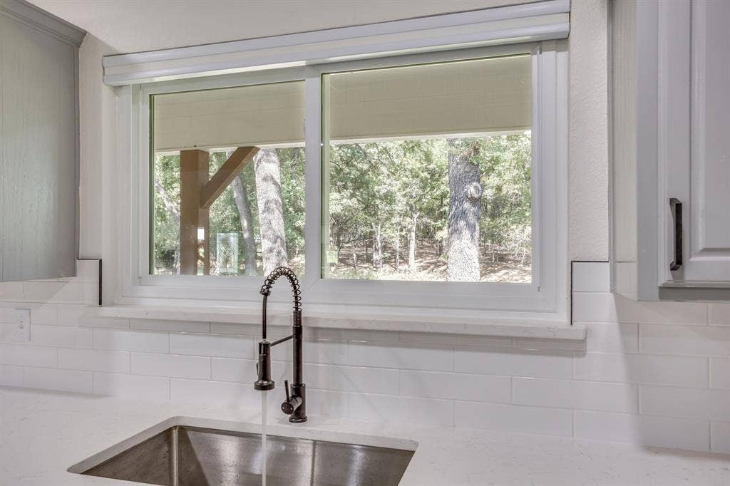 6201 E Fm 4, Grandview, TX 76050