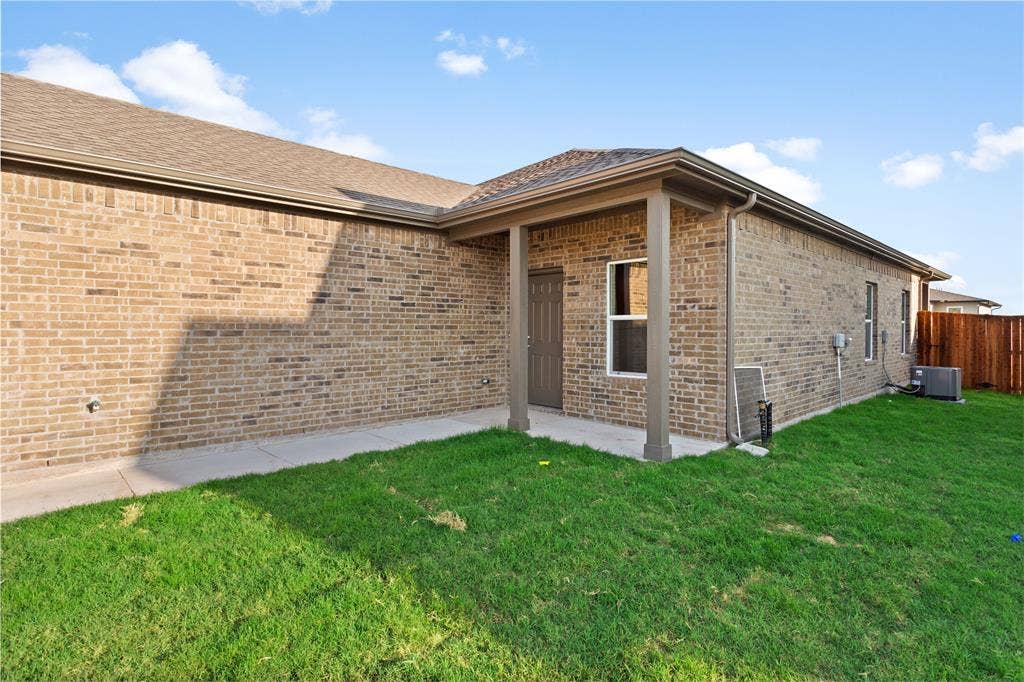 2728 Ginger Ct