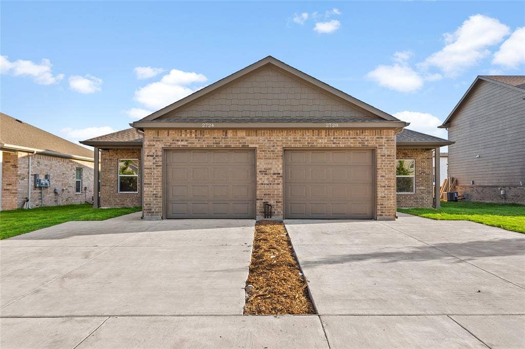 2724 & 2728 Gonger Ct