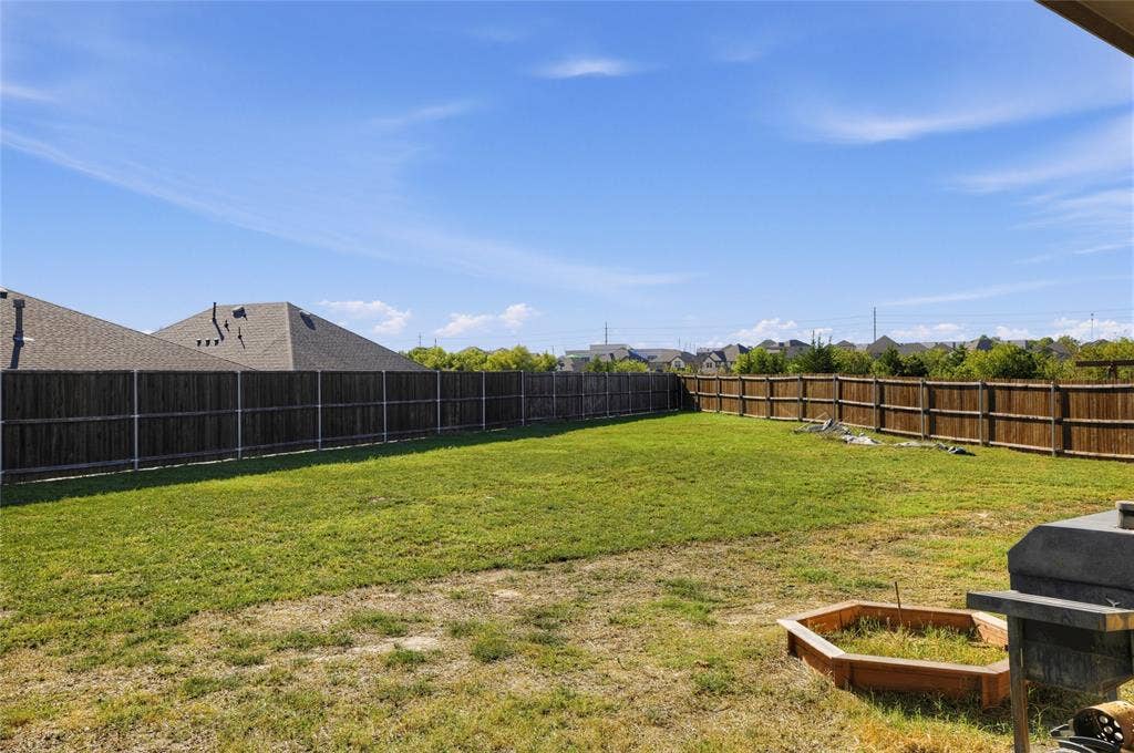 302 Cliffmere Drive, Fate, TX 75087 302 Cliffmere Drive, Fate, TX 75087