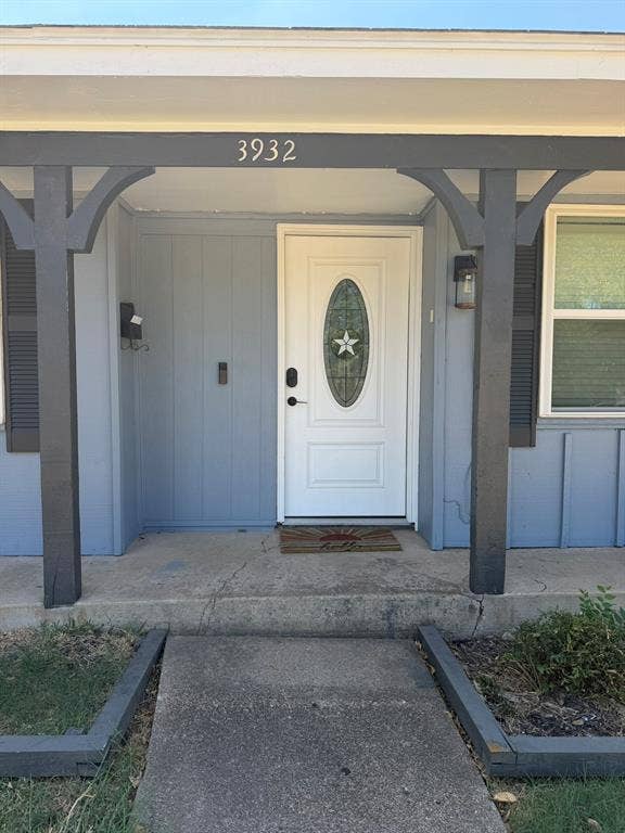 3932 Sun Valley Court, Irving, TX 75062 3932 Sun Valley Court, Irving, TX 75062