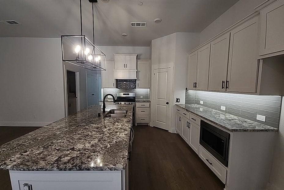 612 Cloverleaf Drive, Wylie, TX 75098 612 Cloverleaf Drive, Wylie, TX 75098