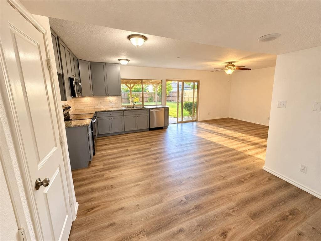 1101 Lombardy Drive, Plano, TX 75023 1101 Lombardy Drive, Plano, TX 75023