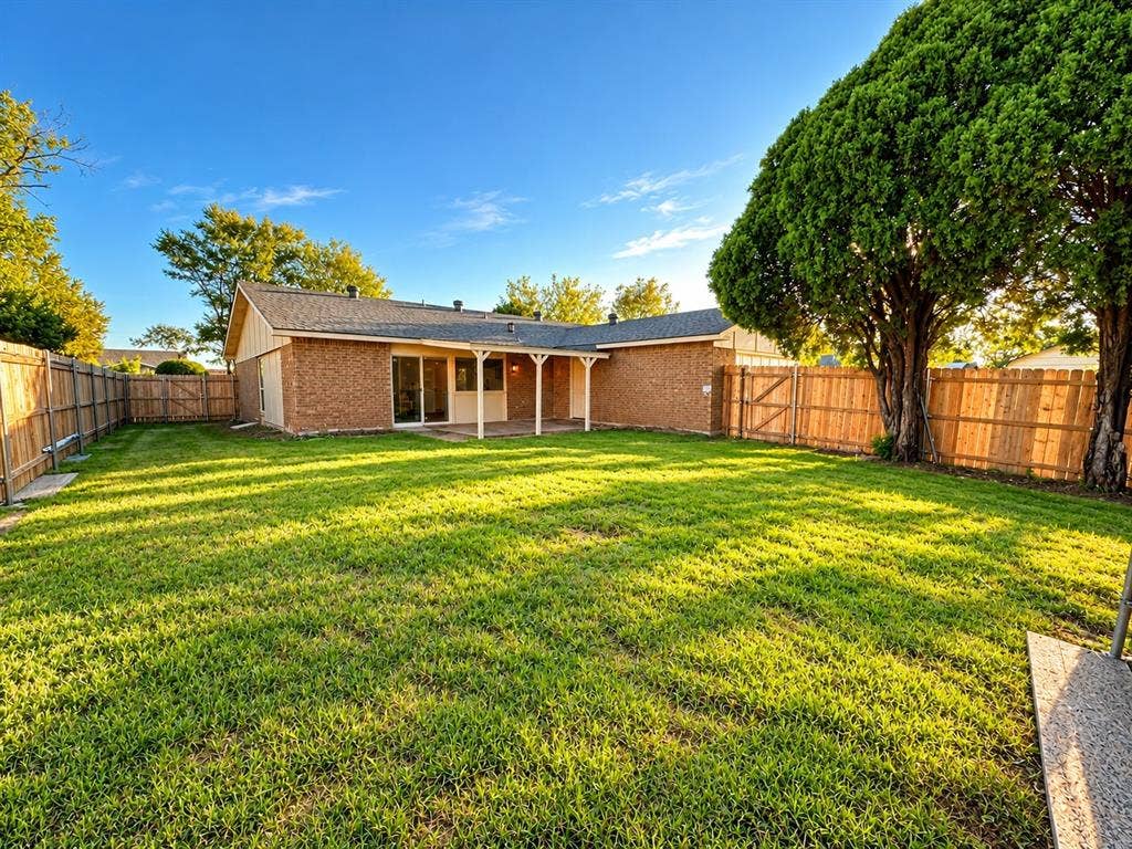1101 Lombardy Drive, Plano, TX 75023 1101 Lombardy Drive, Plano, TX 75023