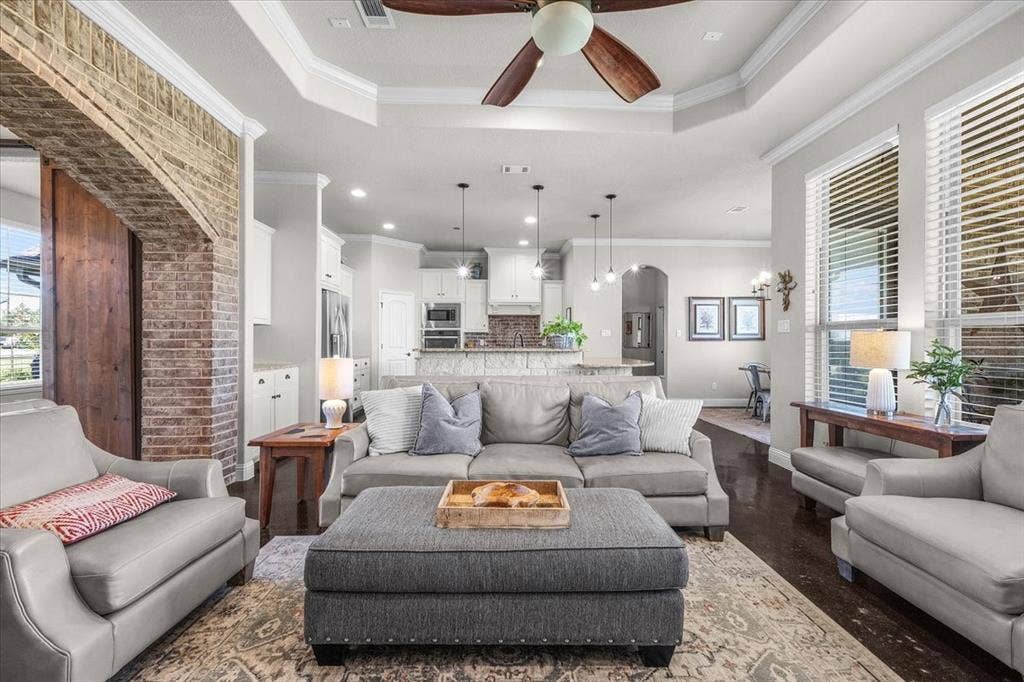 116 Rasha Drive, Azle, TX 76020 116 Rasha Drive, Azle, TX 76020