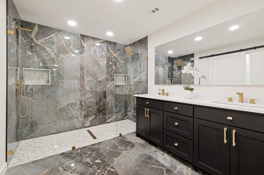 Property photo for 5311 Banting Way, Dallas, TX