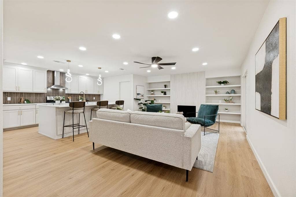 5311 Banting Way, Dallas, TX 75227 5311 Banting Way, Dallas, TX 75227