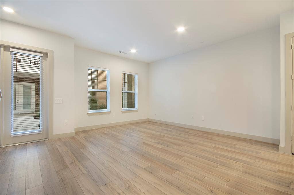 4700 W Spring Creek Parkway, #10102, Plano, TX 75024