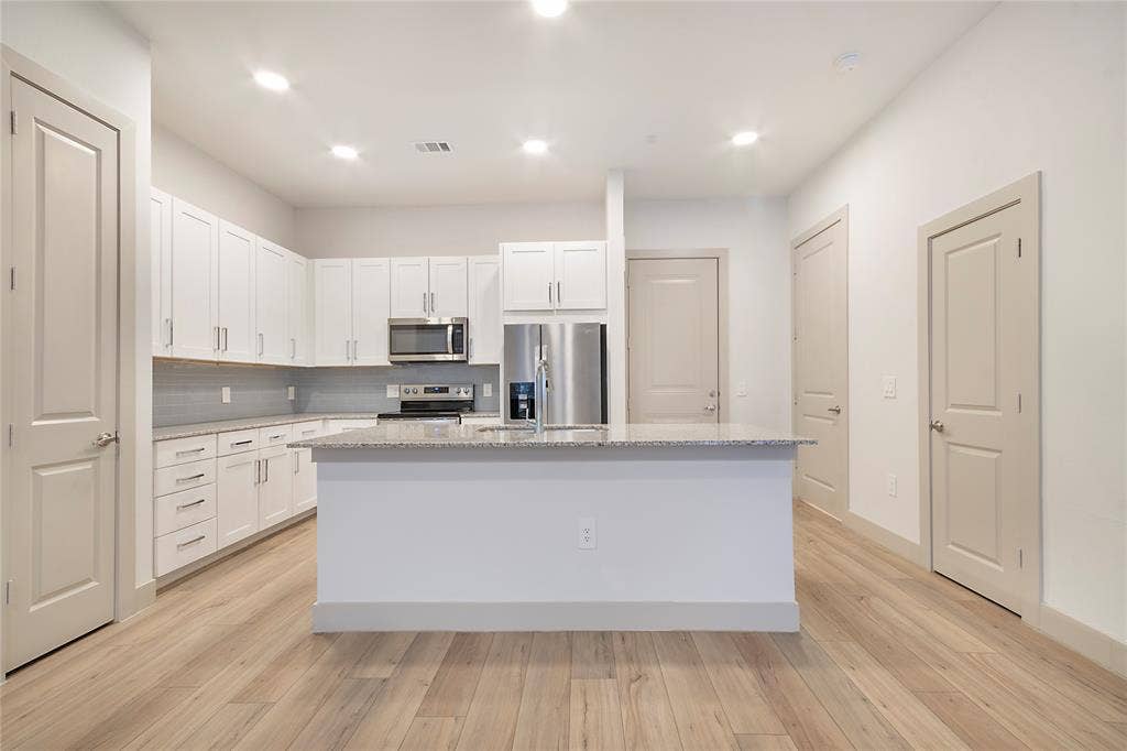 4700 W Spring Creek Parkway, #10102, Plano, TX 75024
