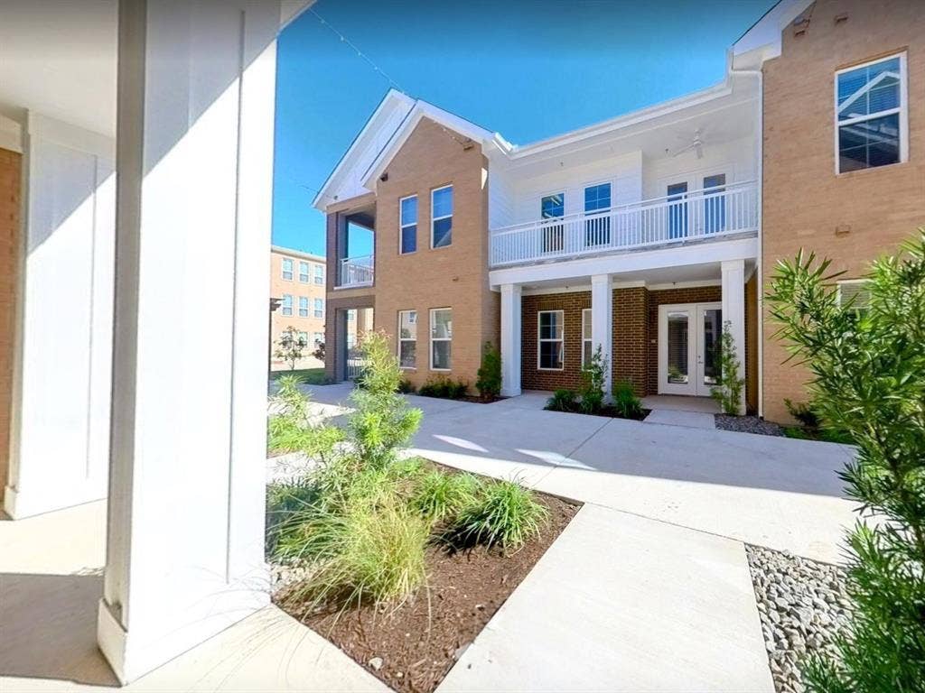 4700 W Spring Creek Parkway, #10102, Plano, TX 75024