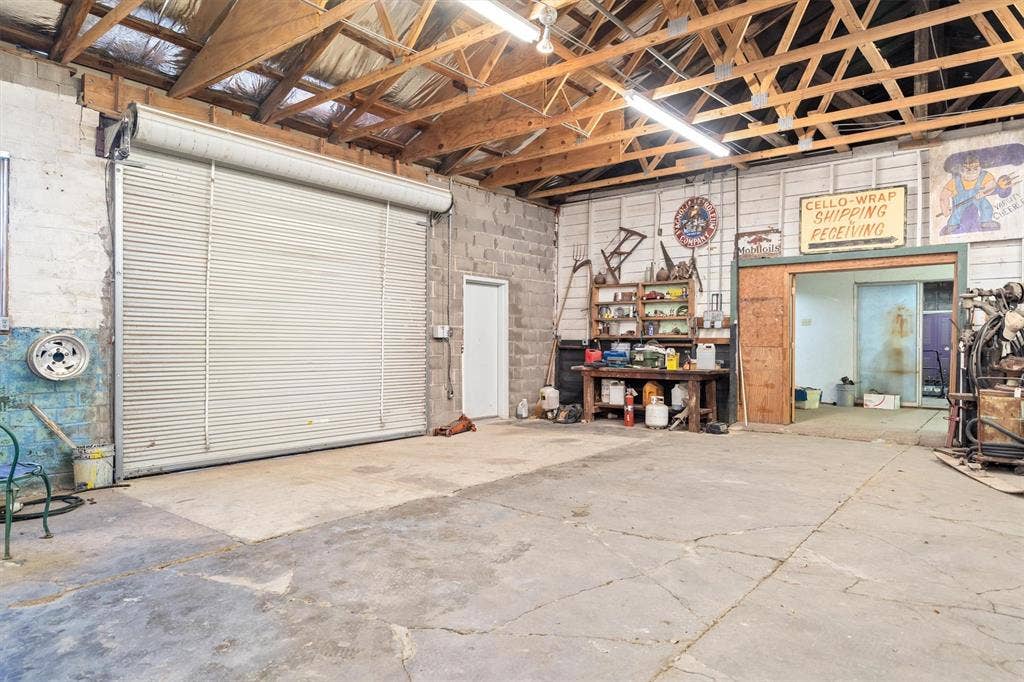 118 N Main Street, Farmersville, TX 75442 118 N Main Street, Farmersville, TX 75442