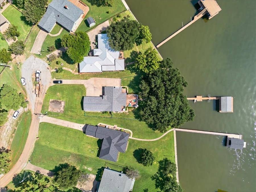 Property photo for 114 Baker B Ranch Road, Trinidad, TX