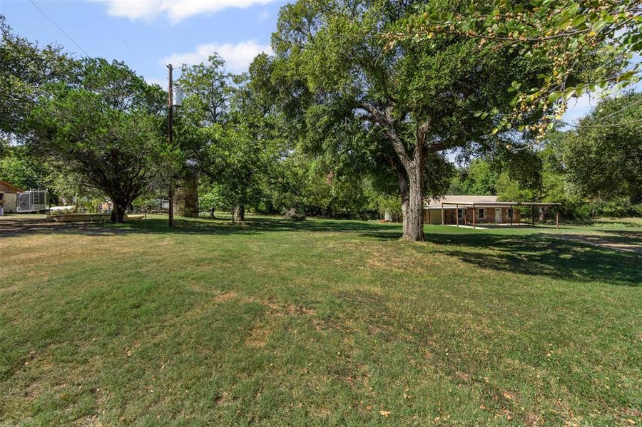 Property photo for 2810 Sky Harbour Drive, Granbury, TX