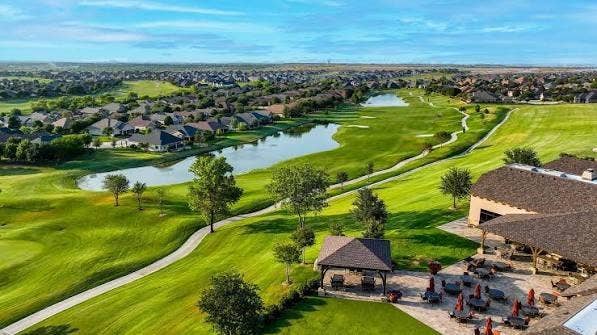 Enjoy 27 holes of championship golf at Robson Ranch’s Wildhorse Golf Club, surrounded by scenic North Texas views and beautifully maintained fairways.