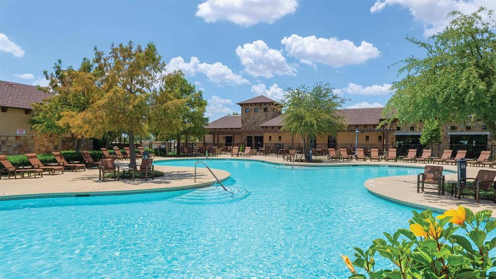 12525 Copper Ore Way, Denton, TX 76207