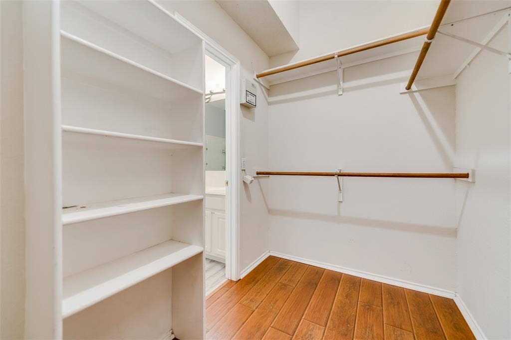5100 Geranium Court, McKinney, TX 75070 Master bed closet