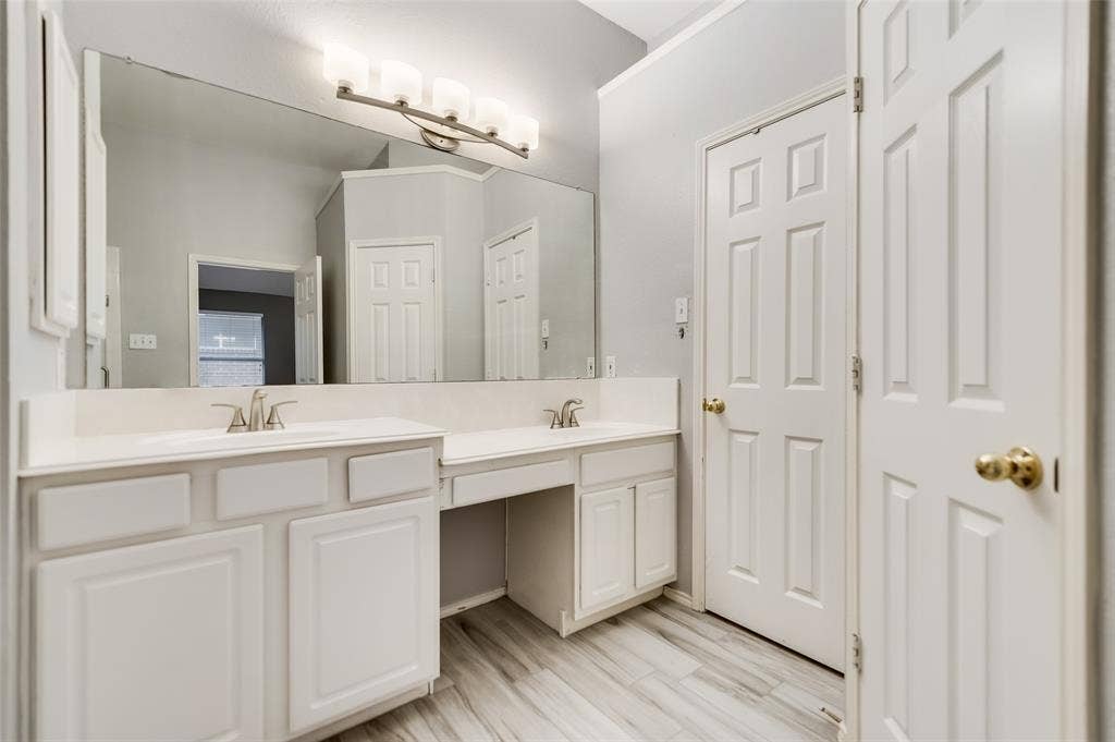 5100 Geranium Court, McKinney, TX 75070 Master bath with dual sink