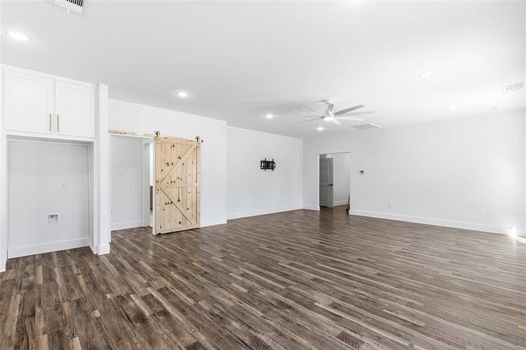 6850 Deer Trail, Quinlan, TX 75474