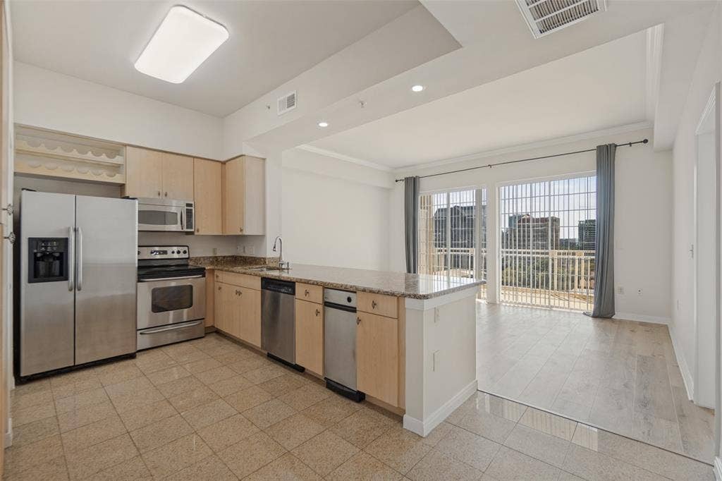 3225 Turtle Creek Boulevard, #1012, Dallas, TX 75219 3225 Turtle Creek Boulevard, #1012, Dallas, TX 75219