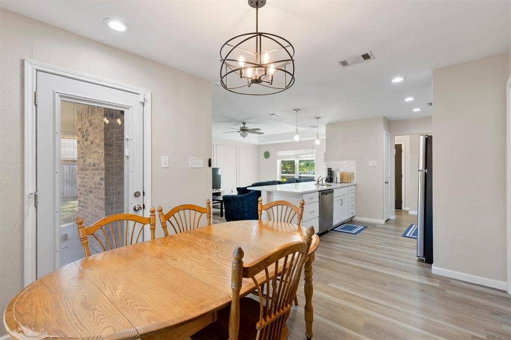 2101 Covered Wagon Drive, Plano, TX 75074 2101 Covered Wagon Drive, Plano, TX 75074