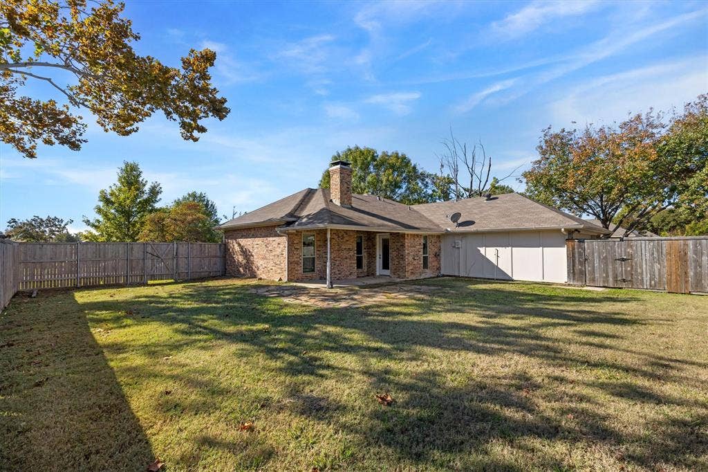 2101 Covered Wagon Drive, Plano, TX 75074 2101 Covered Wagon Drive, Plano, TX 75074