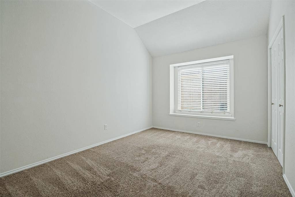 6522 White Oak Drive, Rowlett, TX 75089 6522 White Oak Drive, Rowlett, TX 75089