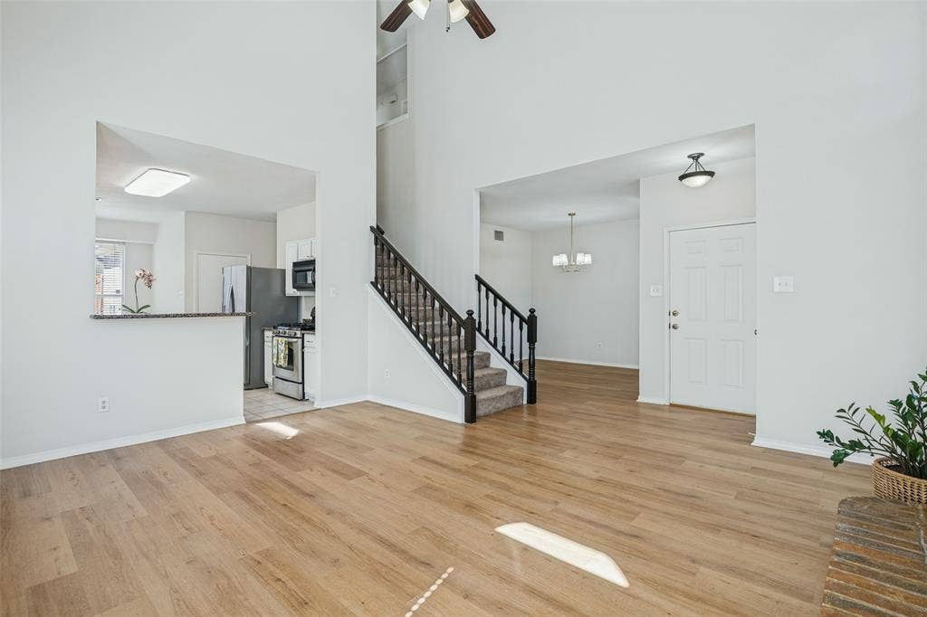 6522 White Oak Drive, Rowlett, TX 75089 6522 White Oak Drive, Rowlett, TX 75089
