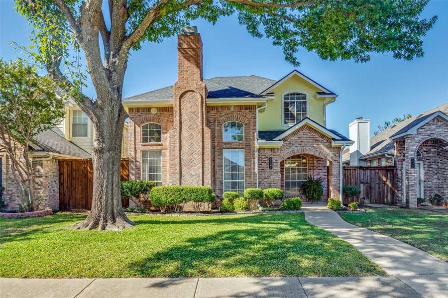 Property photo for 6522 White Oak Drive, Rowlett, TX