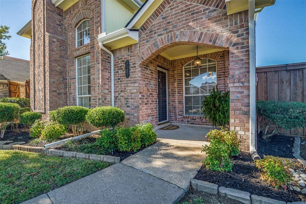6522 White Oak Drive, Rowlett, TX 75089 6522 White Oak Drive, Rowlett, TX 75089