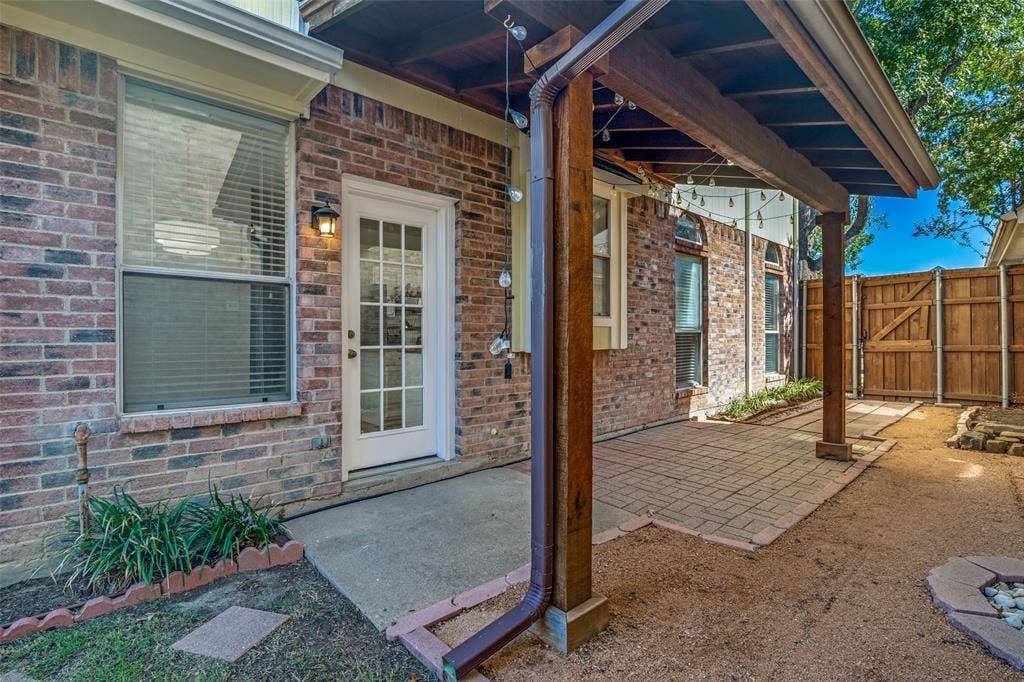 6522 White Oak Drive, Rowlett, TX 75089 6522 White Oak Drive, Rowlett, TX 75089